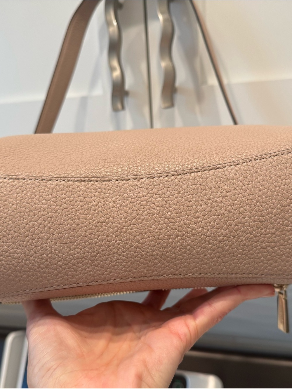 Kate Spade Pebbled Leila Medium Flap Shoulder/Crossbody Warm Beige Colorblock - Picture 7 of 12